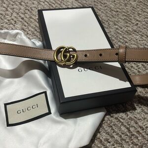 Like New Gucci Marmont Thin Taupe Belt with Double GG Gold Buckle Sz 90